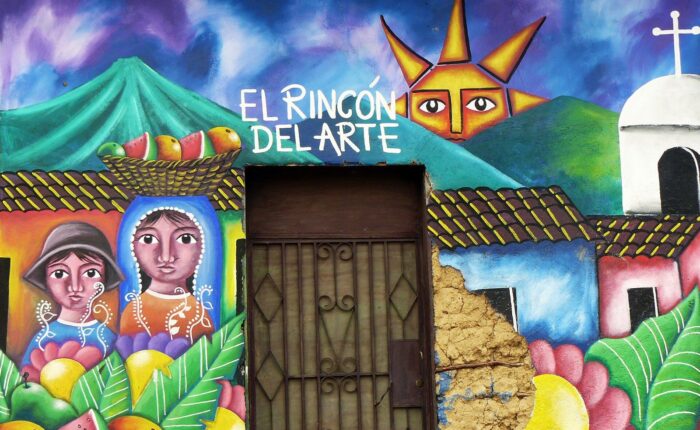 Juayúa food festival tour – colorful mural in Concepción de Ataco, Ruta de las Flores