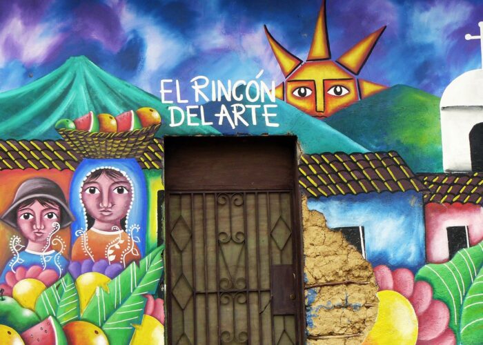Juayúa food festival tour – colorful mural in Concepción de Ataco, Ruta de las Flores