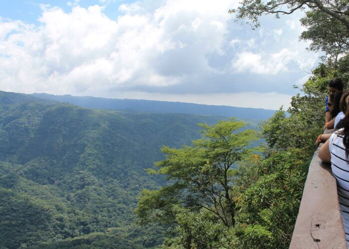 El Imposible National Park tour – viewpoint over the forested mountains of Ahuachapán, El Salvador
