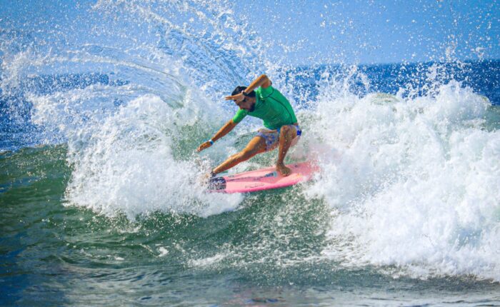 El Tunco surf lessons – surfer riding a wave in Surf City, El Salvador